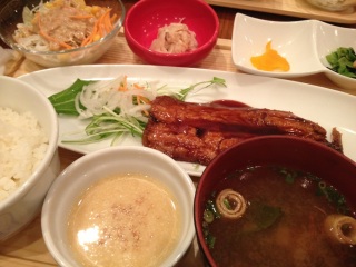 ���C�u�y���������I