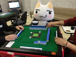 �g������