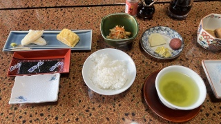 �������́[��I