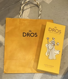 �������y�Y