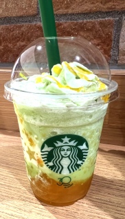 �����̓������t���y�`🍈