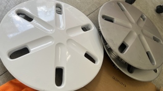 �z�C�[���L���b�v�������C�N�I